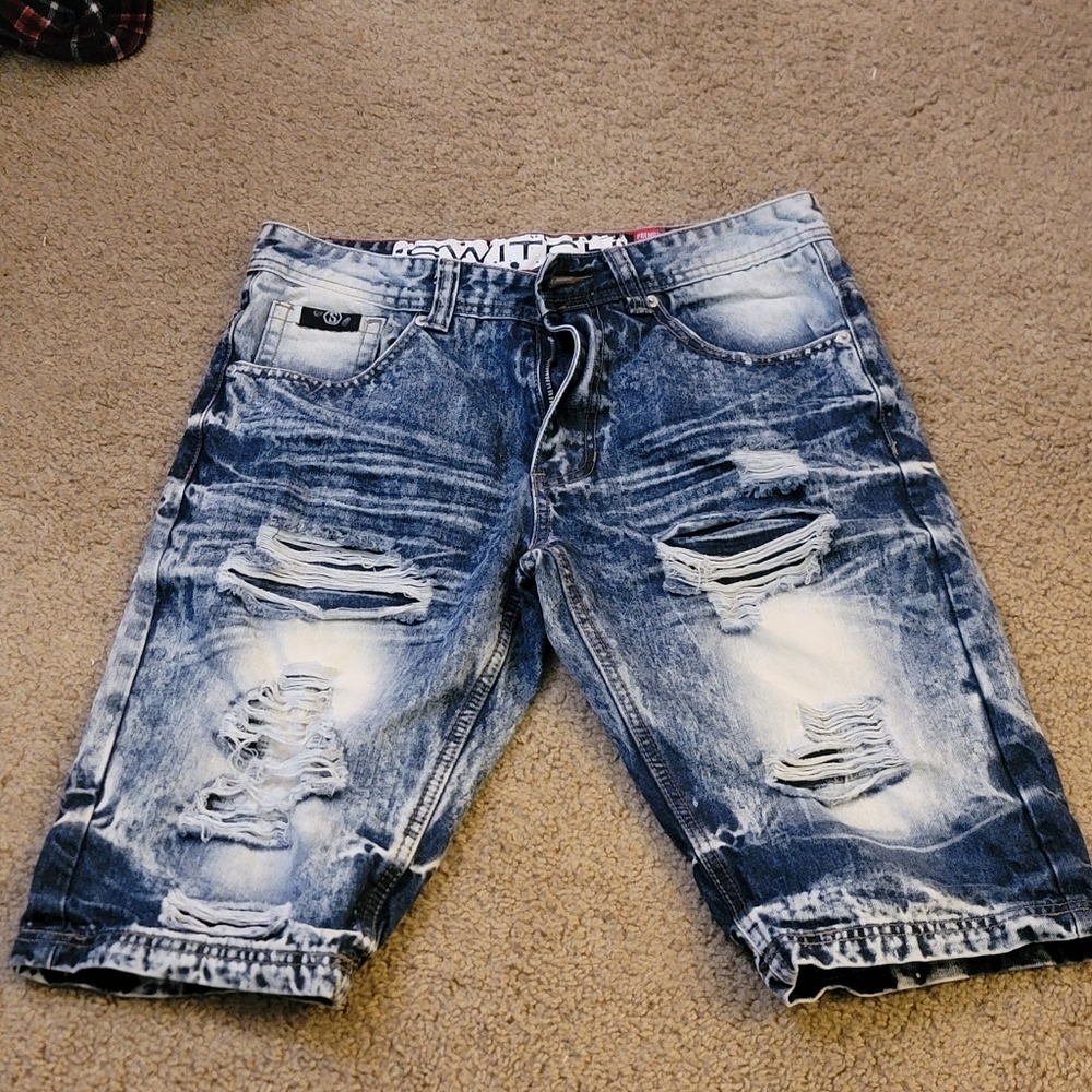 Switch Distressed Shorts